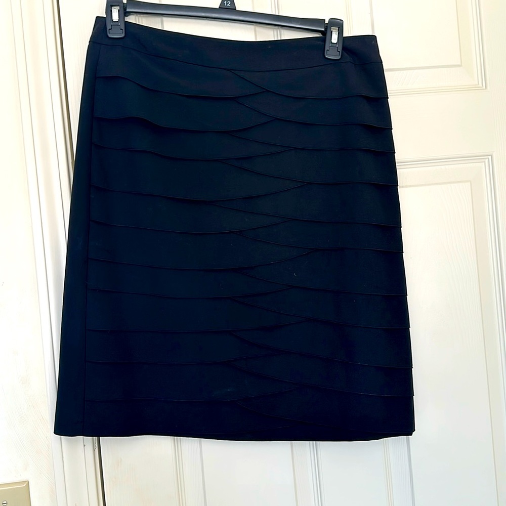 Larry Levine Pleated in Front Black Stretch Skirt Size 12